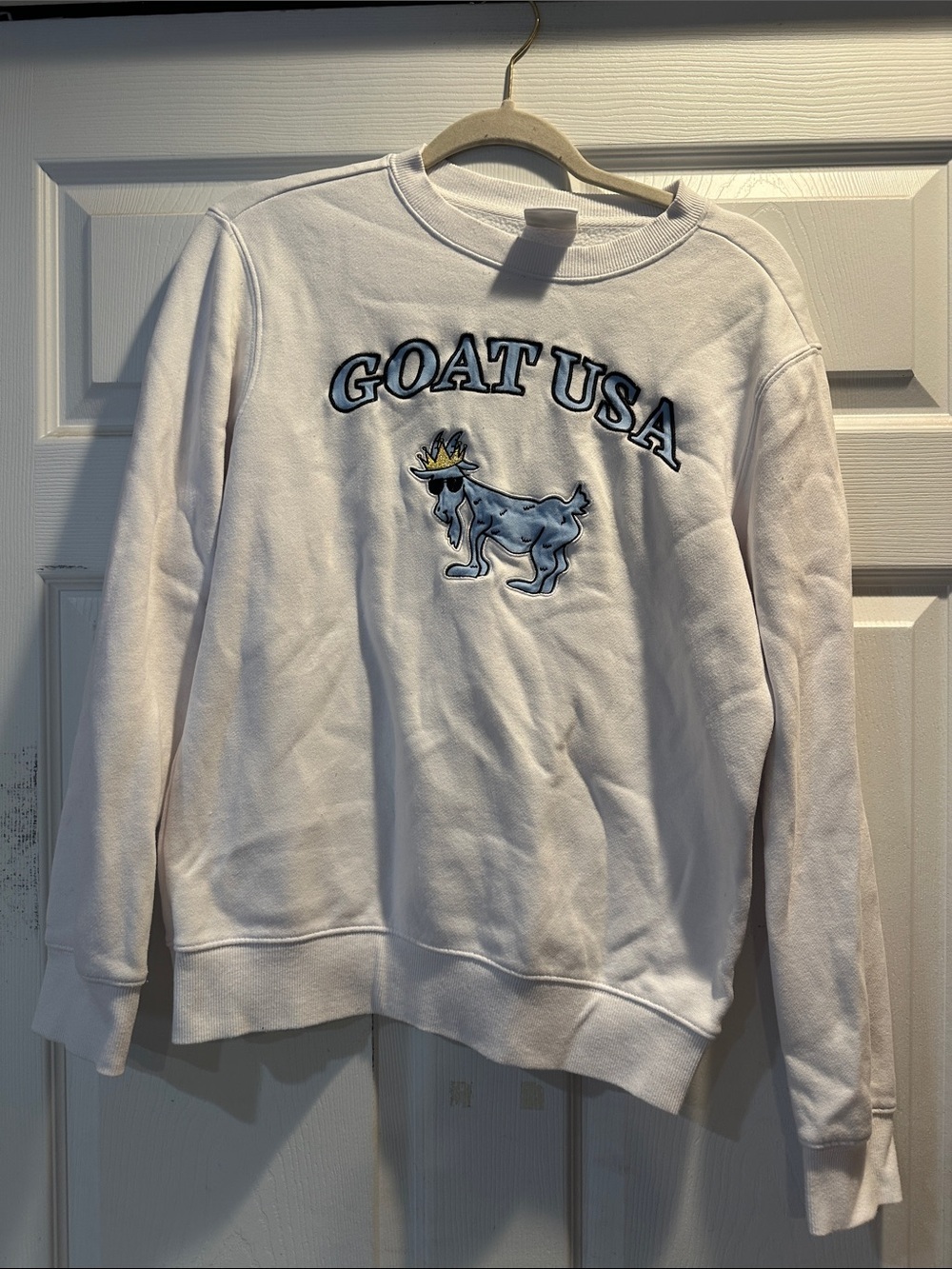 GOAT USA Big GOAT White Crewneck Sweatshirt XS